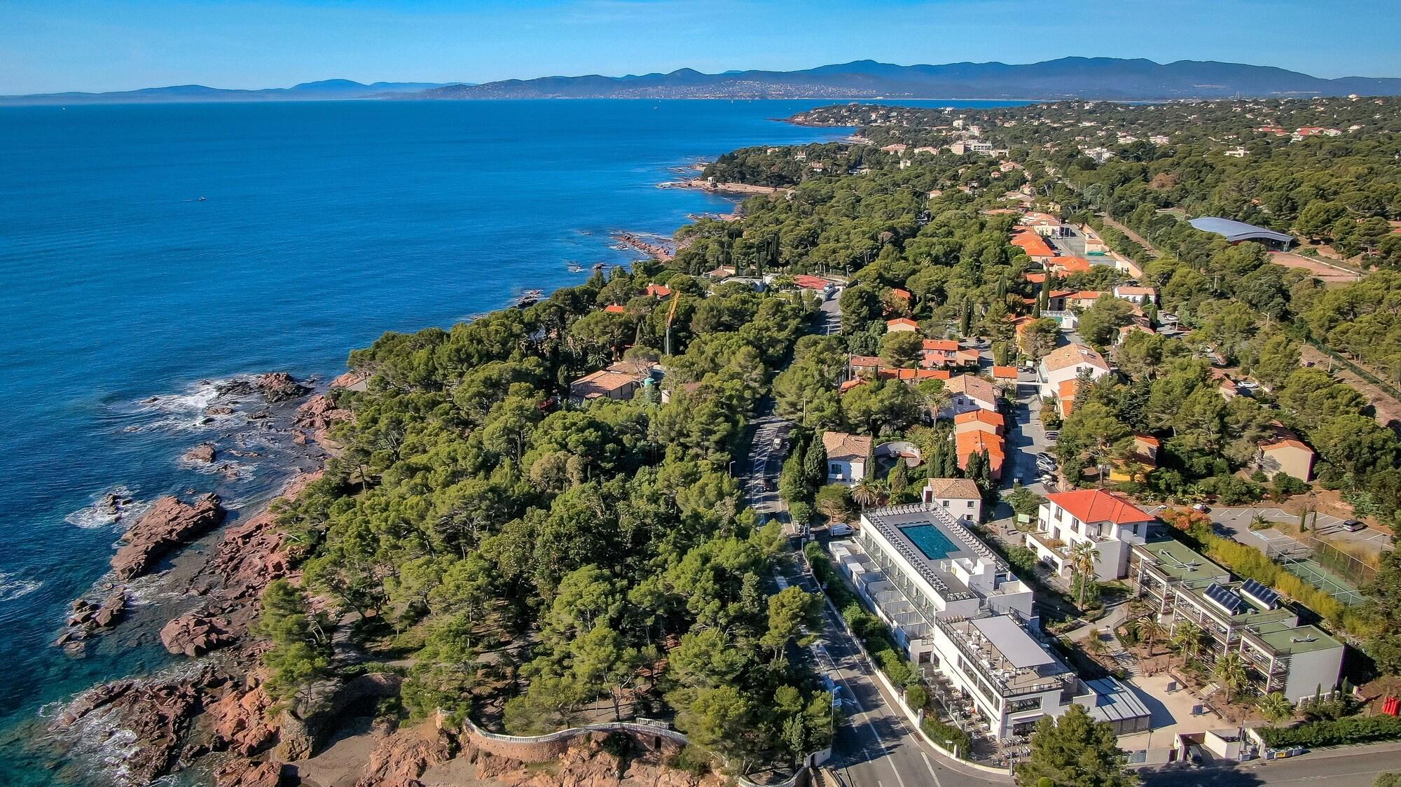 Hotel Sowell Family Riviera Saint-Raphaël Zewnętrze zdjęcie